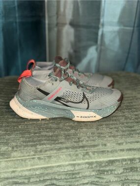 Nike Women's Gray Mint Coral ZoomX Running Shoes